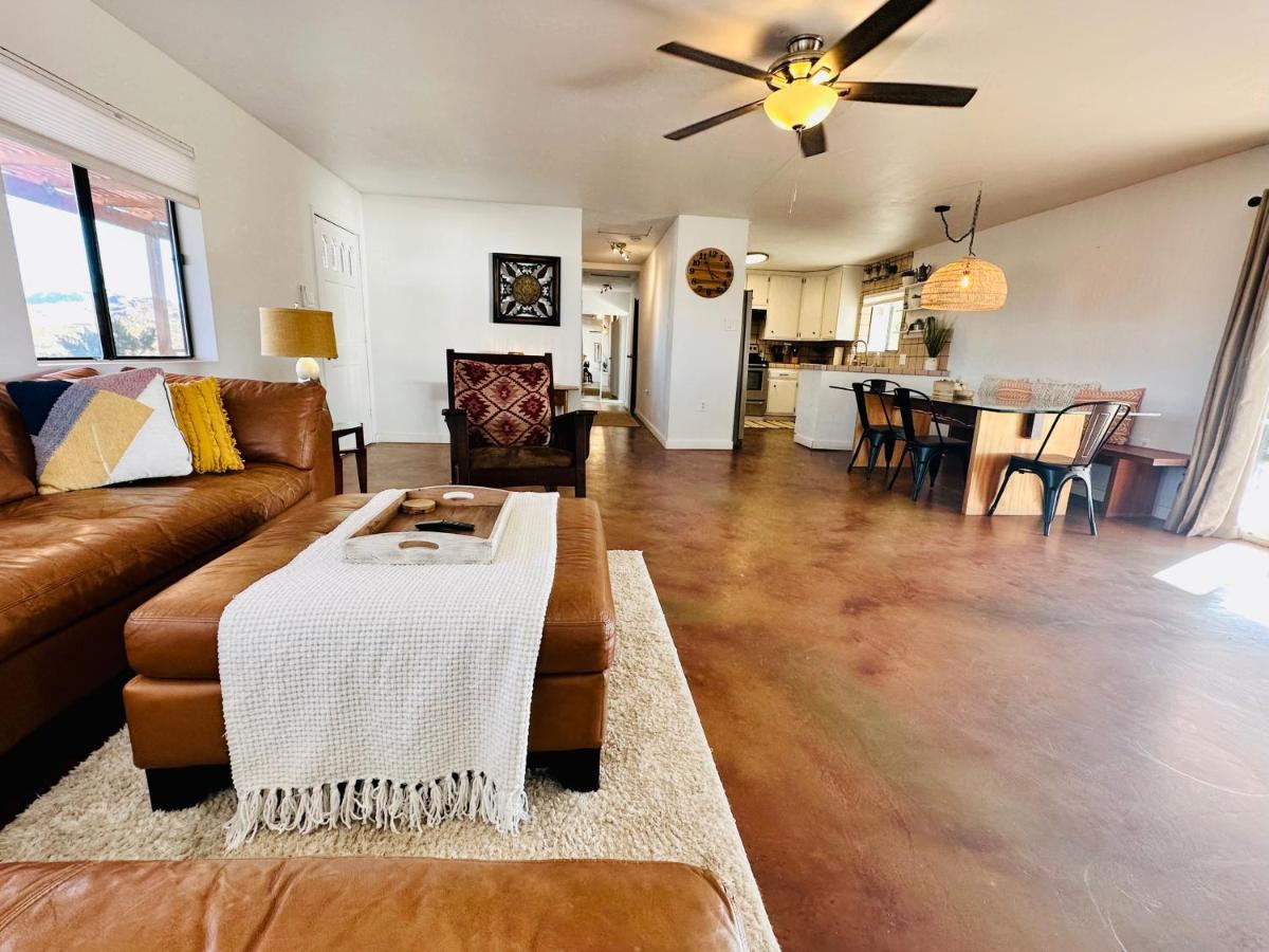 Ravens Nest Ranch, Fire Pit , Views, Near Jt Park! Villa Joshua Tree Luaran gambar