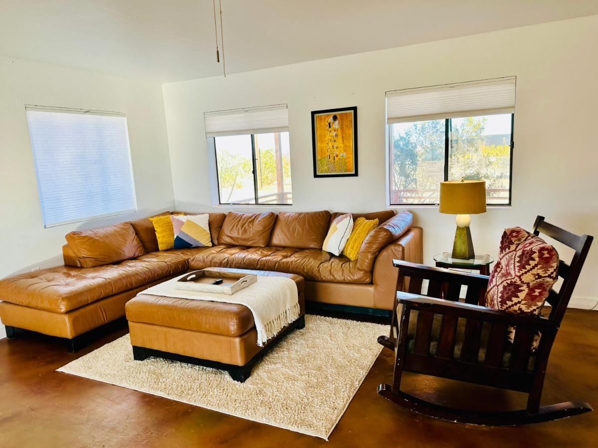 Ravens Nest Ranch, Fire Pit , Views, Near Jt Park! Villa Joshua Tree Luaran gambar